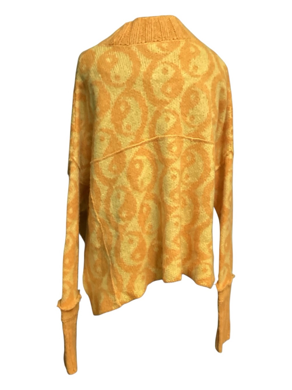 Yin Yang Sweater - Picture 7 of 10